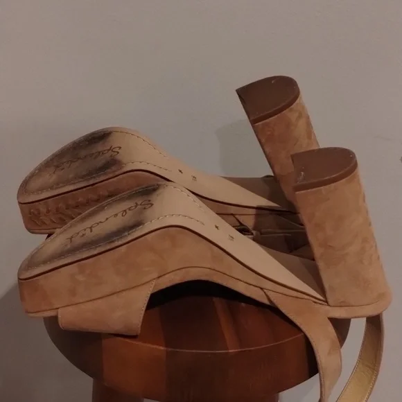SPLENDID Suede Platform Heels Size 9.5 Tan Neesha Sandals - Picture 9 of 12